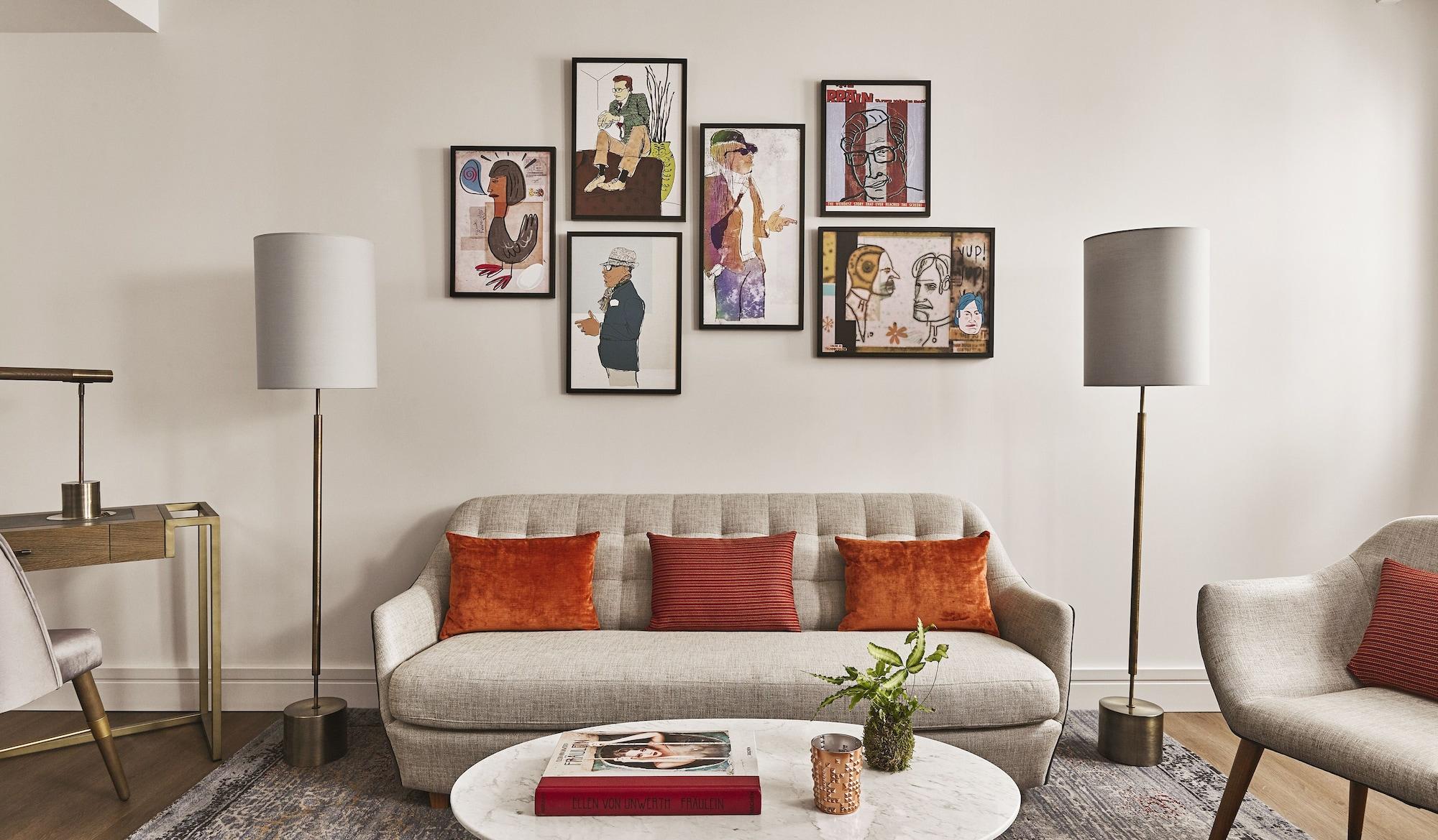 Gran Hotel Ingles - The Leading Hotels Of The World Madrid Exterior photo A living room with a sofa