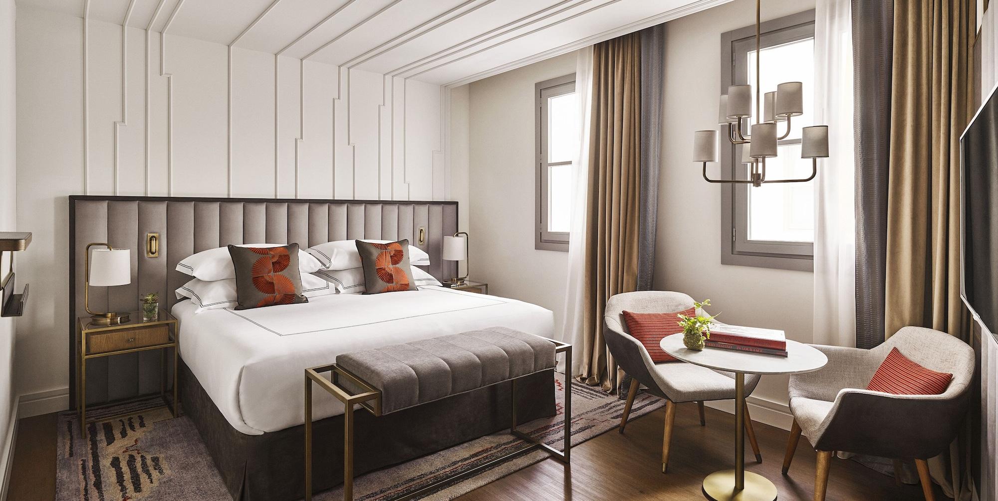 Gran Hotel Ingles - The Leading Hotels Of The World Madrid Exterior photo A room at the hotel