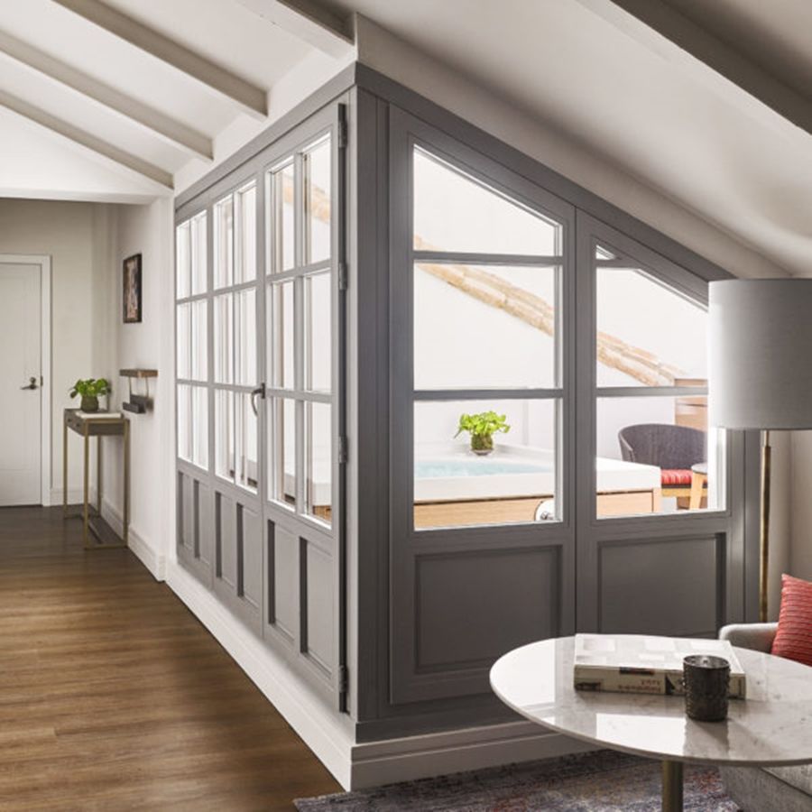 Gran Hotel Ingles - The Leading Hotels Of The World Madrid Exterior photo A room divider
